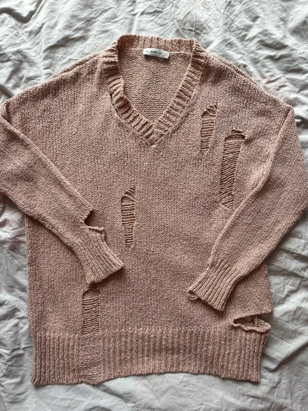 Zara Distressed Knit Sweater Pink Oversized V Neck Size S - Picture 1 of 12